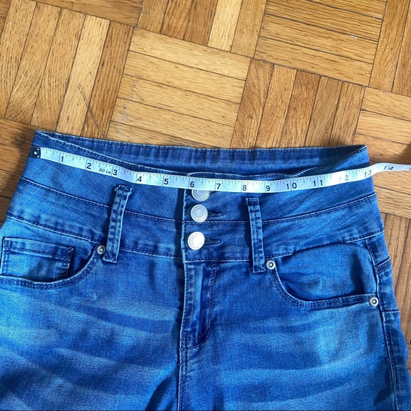 Bluenotes - High Rise Skinny Jeans - Size 25 - Picture 9 of 11